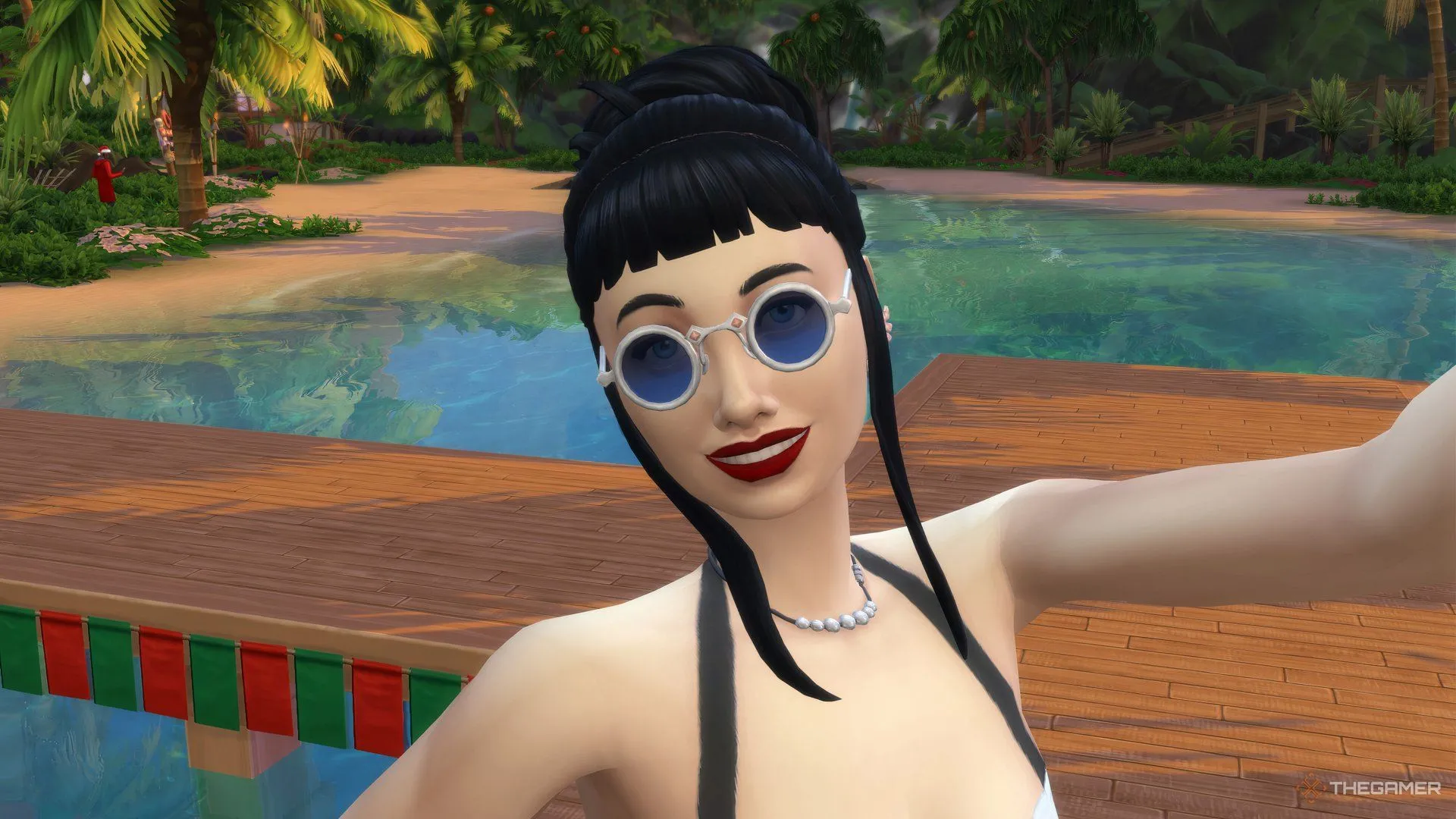 Sim đang chụp ảnh tự sướng trên cầu tàu ở Sulani, thể hiện cuộc sống biển đảo trong The Sims 4 Island Living.